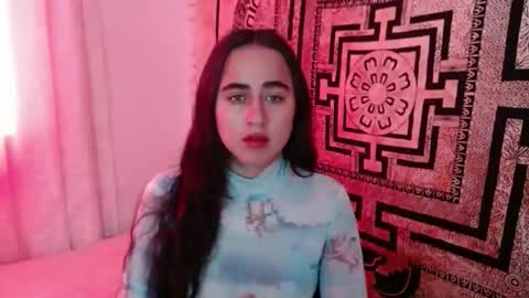 N I N A online show from 2, 11, 2025