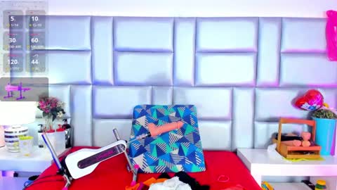 Nicole online show from 23, 6, 2026