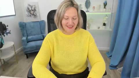 ninastarle online show from 8, 10, 2025