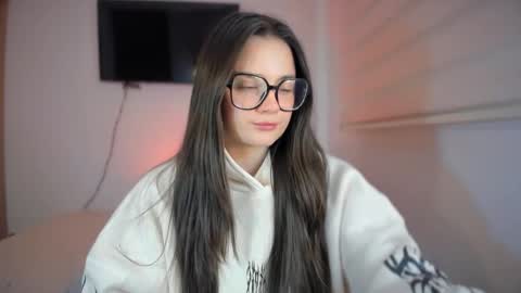 ninavolkov online show from 24, 2, 2026