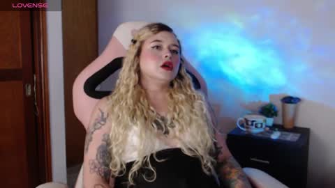 Snapshot of ninaxxstorm chatting on 25, 9, 2025 Nina online show from 25, 9, 2025