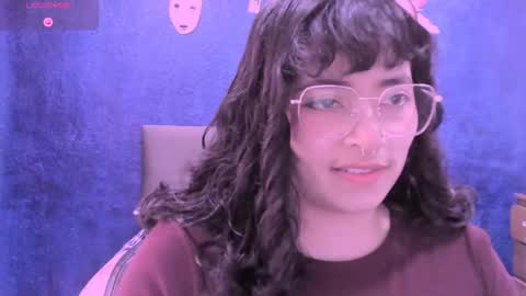 Snapshot of ninayellow chatting on 21, 10, 2025 Nina online show from 21, 10, 2025