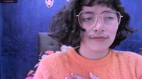 Snapshot of ninayellow chatting on 7, 11, 2025 Nina online show from 7, 11, 2025