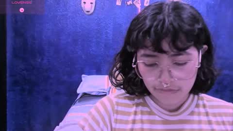 Snapshot of ninayellow chatting on 16, 1, 2026 Nina online show from 16, 1, 2026