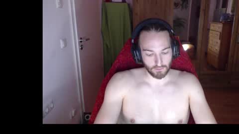 Snapshot of nineeuro chatting on 19, 2, 2025 Pit online show from 19, 2, 2025