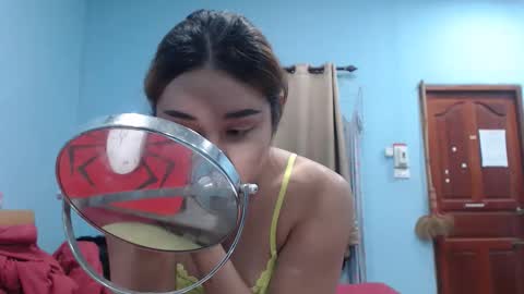 Snapshot of ninewladyboy chatting on 4, 10, 2025 ninew online show from 4, 10, 2025
