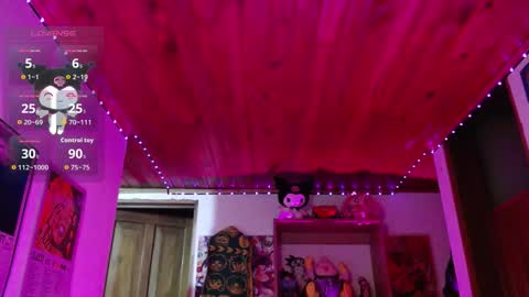Snapshot of ninfa_ch chatting on 20, 12, 2025 Ninfa online show from 20, 12, 2025