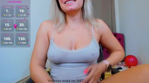 nina dee online show from 16, 1, 2025