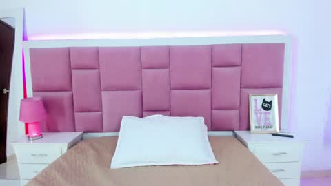 Ninna  online show from 23, 1, 2025