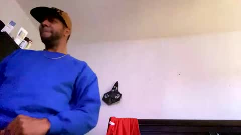 Snapshot of ninolindo919 chatting on 10, 10, 2025 ninolindo919 online show from 10, 10, 2025