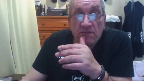 Dennis online show from 6, 1, 2026