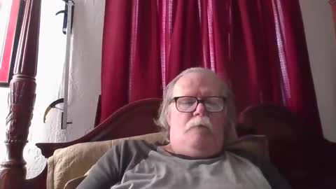 nipplechaser online show from 24, 2, 2025