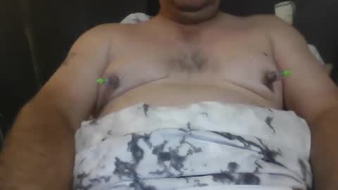 Snapshot of nipplepain007 chatting on 17, 4, 2026 nipplepain007 online show from 17, 4, 2026