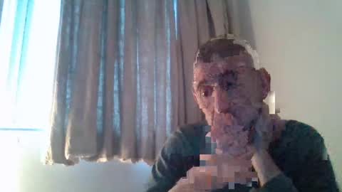 Snapshot of nirevess chatting on 21, 1, 2025 nirevess online show from 21, 1, 2025