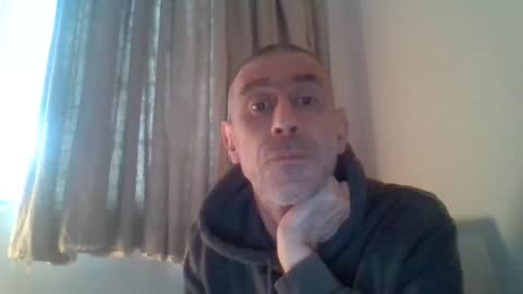 Snapshot of nirevess chatting on 20, 2, 2025 nirevess online show from 20, 2, 2025