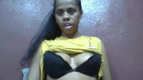 Snapshot of nirinahfy chatting on 22, 2, 2025 nirinahfy online show from 22, 2, 2025