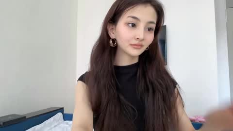 Snapshot of niufrommacau chatting on 9, 3, 2025 Niu online show from 9, 3, 2025