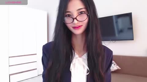 Snapshot of niufrommacau chatting on 17, 9, 2025 Niu online show from 17, 9, 2025