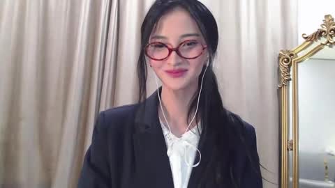Snapshot of niufrommacau chatting on 1, 10, 2025 Niu online show from 1, 10, 2025