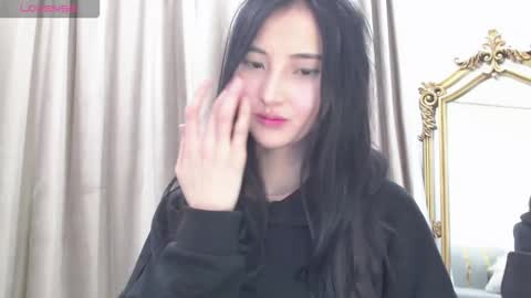 Snapshot of niufrommacau chatting on 2, 10, 2025 Niu online show from 2, 10, 2025