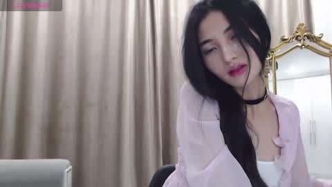 Snapshot of niufrommacau chatting on 3, 10, 2025 Niu online show from 3, 10, 2025