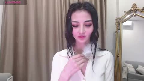 Snapshot of niufrommacau chatting on 15, 10, 2025 Niu online show from 15, 10, 2025