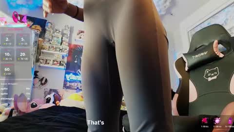 NIVIA WOLFE online show from 15, 1, 2026