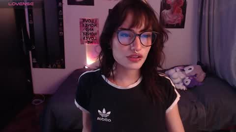 Snapshot of nixxie_ chatting on 6, 10, 2025 Nixxie online show from 6, 10, 2025