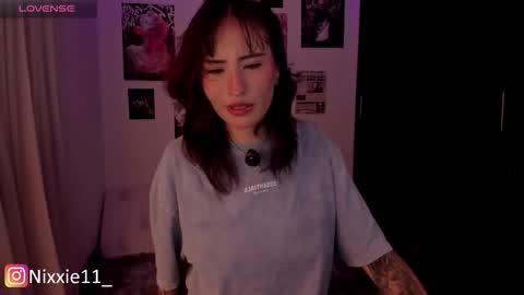 Nixxie  online show from 18, 12, 2025