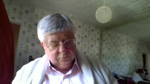 Snapshot of nn69uk chatting on 11, 5, 2026 NN69UK online show from 11, 5, 2026
