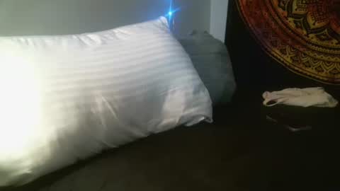 Leah online show from 19, 2, 2025