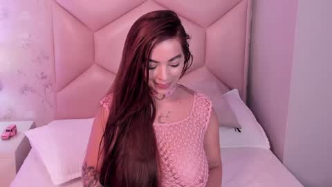 Snapshot of noa_butterfly chatting on 30, 12, 2024 ambarsulliva online show from 30, 12, 2024