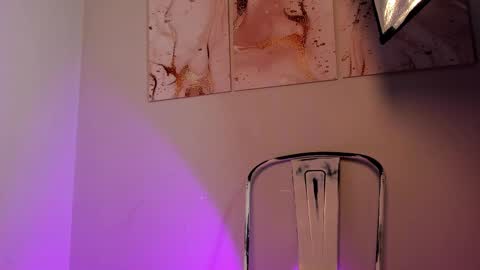 Snapshot of noa_butterfly chatting on 15, 9, 2025 ambarsulliva online show from 15, 9, 2025