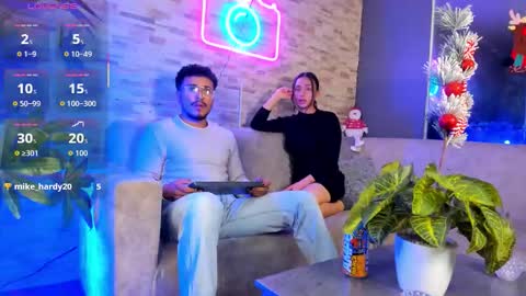 noa_n_luxy online show from 5, 12, 2025