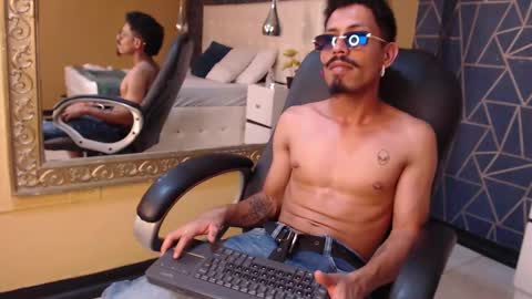 Snapshot of noaahtylor chatting on 9, 2, 2026 Noah online show from 9, 2, 2026