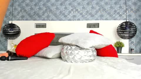 Snapshot of noabrowm chatting on 27, 1, 2025 noah online show from 27, 1, 2025