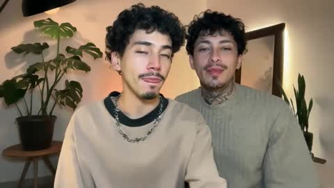 Snapshot of noah_and_steven chatting on 1, 6, 2026 noah_and_steven online show from 1, 6, 2026