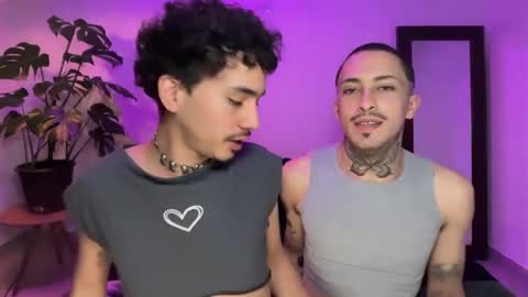 Snapshot of noah_and_steven chatting on 10, 7, 2026 noah_and_steven online show from 10, 7, 2026