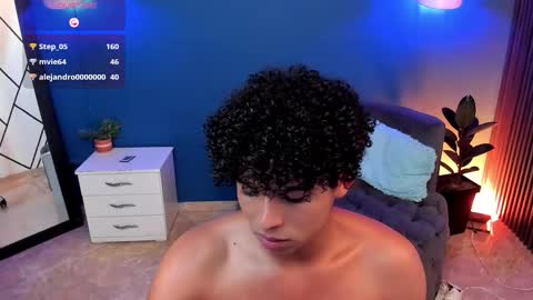 noah_smith04 online show from 7, 11, 2025