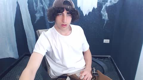 noah_sokolov online show from 4, 11, 2025