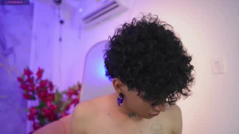 Snapshot of noah_travis chatting on 28, 3, 2026 Noah online show from 28, 3, 2026