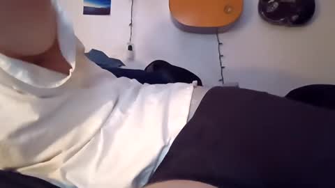 Snapshot of noah_wesley chatting on 4, 12, 2024 Noah Wesley online show from 4, 12, 2024