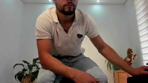 LIAM- noah online show from 17, 2, 2026