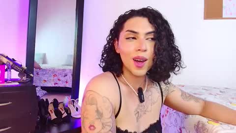 Snapshot of noahmonroe_11 chatting on 14, 12, 2025 noahmonroe_11 online show from 14, 12, 2025