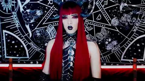 caroline online show from 28, 12, 2024