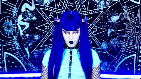 caroline online show from 5, 12, 2025