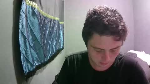 Snapshot of nocycle000 chatting on 17, 12, 2025 Nocycle000 online show from 17, 12, 2025