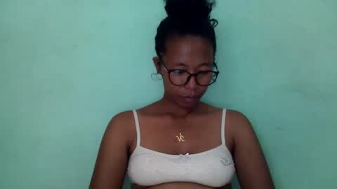 noellah online show from 6, 3, 2025