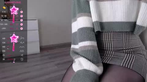 noelleneptune online show from 20, 9, 2025