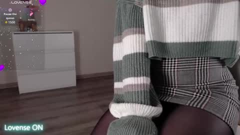 noelleneptune online show from 16, 3, 2026